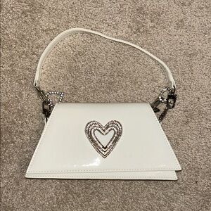 Elegant White Heart-Embellished Women's Bag